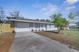 Picture of 8960 SE 88Th Place, Ocala, FL 34472