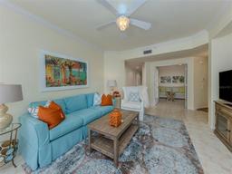 Picture of 632 Golf Drive Unit 632, Venice, FL 34285