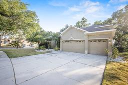 Picture of 1602 Brilliant Cut Way, Valrico, FL 33594
