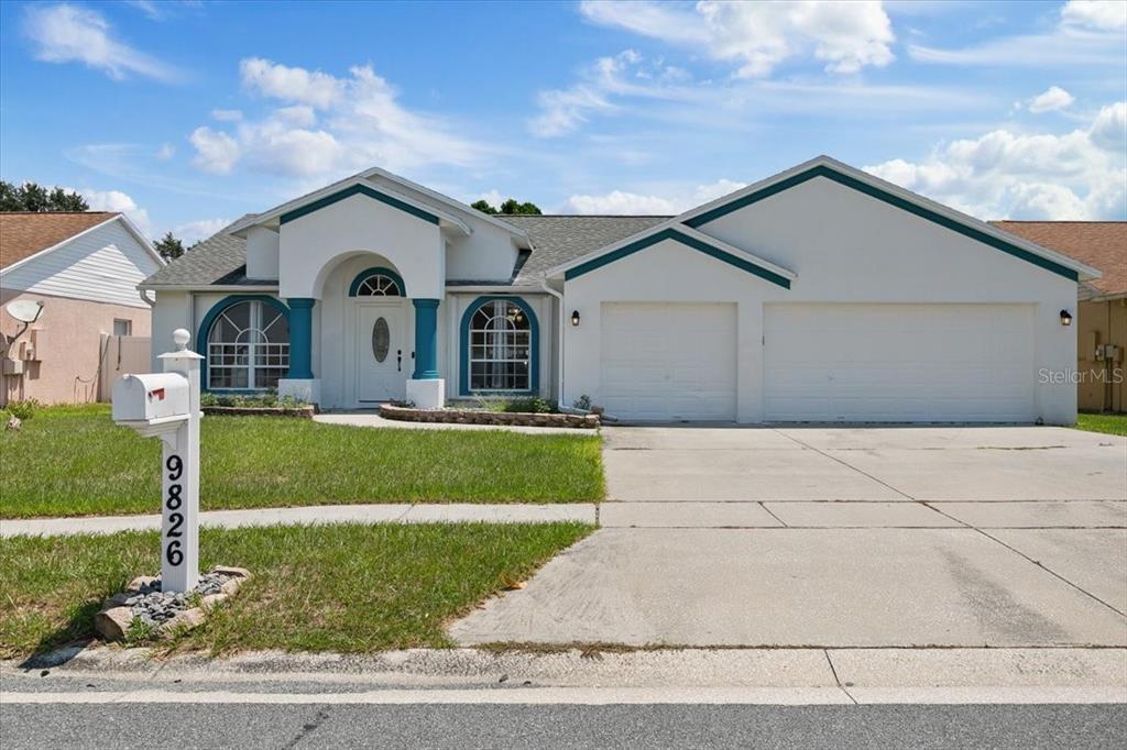 Picture of 9826 La Vonda Street, Riverview, FL 33569