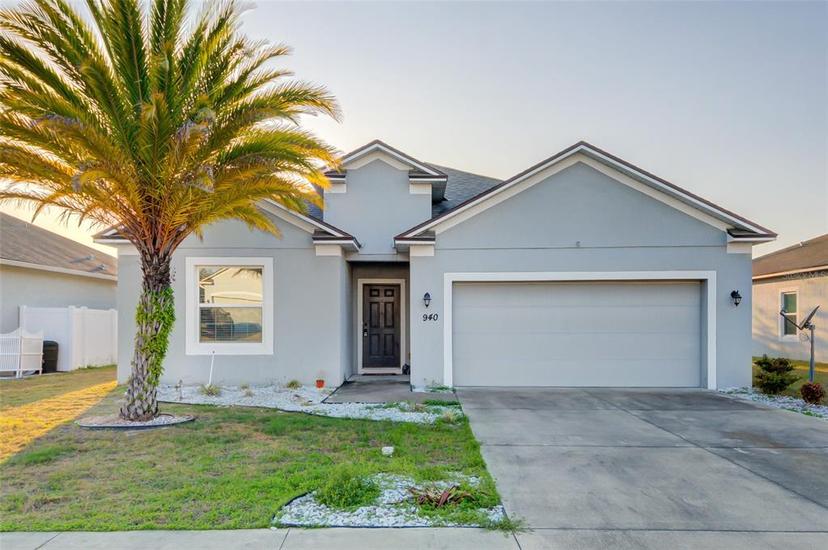 Picture of 940 NW 250Th Drive, Newberry FL 32669