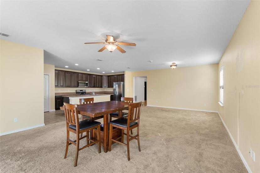Picture of 940 NW 250Th Drive, Newberry FL 32669