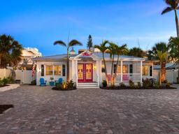 Picture of 144 Harrison Drive, Sarasota, FL 34236
