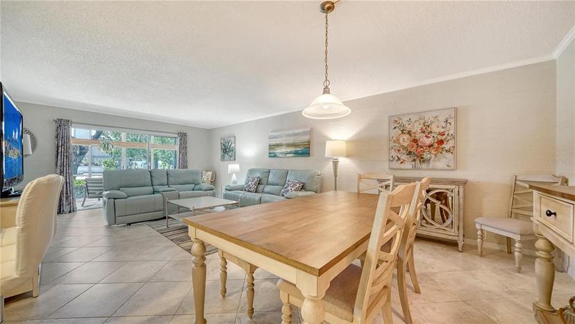 Picture of 1711 Southwood Street Unit 1711, Sarasota FL 34231