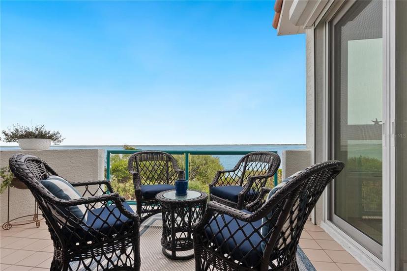 Picture of 340 Gulf Of Mexico Drive Unit 115, Longboat Key FL 34228