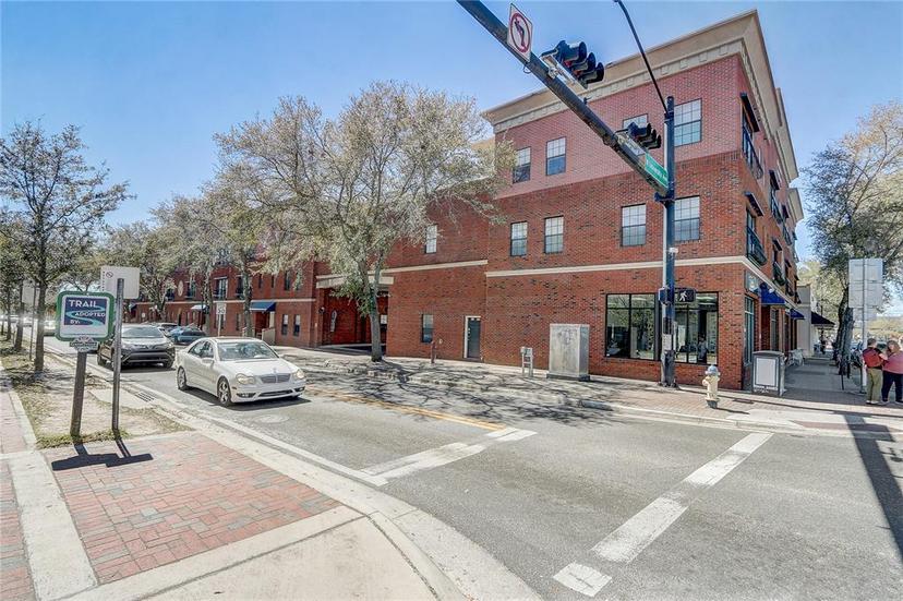 Picture of 20 SW 6Th Street Unit 309, Gainesville FL 32601