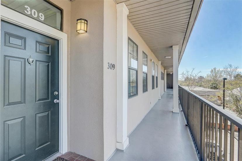 Picture of 20 SW 6Th Street Unit 309, Gainesville FL 32601