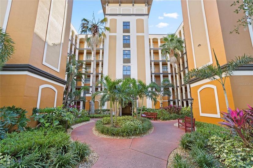 Picture of 12521 Floridays Resort Drive Unit 501F, Orlando FL 32821