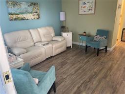 Picture of 11201 80Th Avenue Unit 305, Seminole, FL 33772