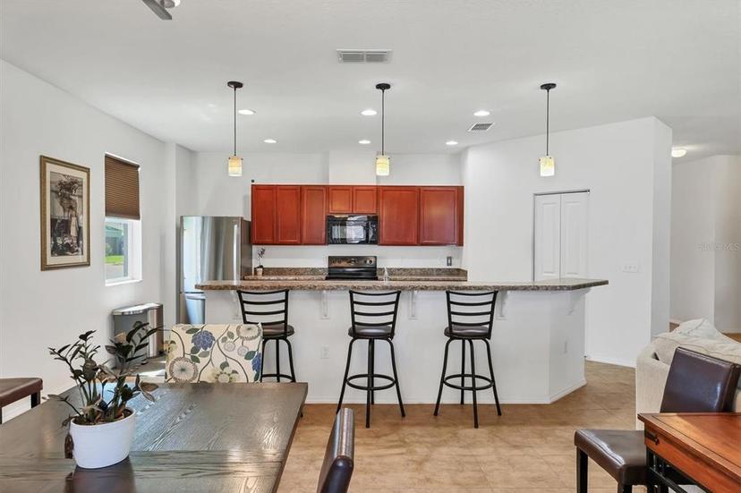 Picture of 115 64Th Avenue E, Bradenton, FL 34203