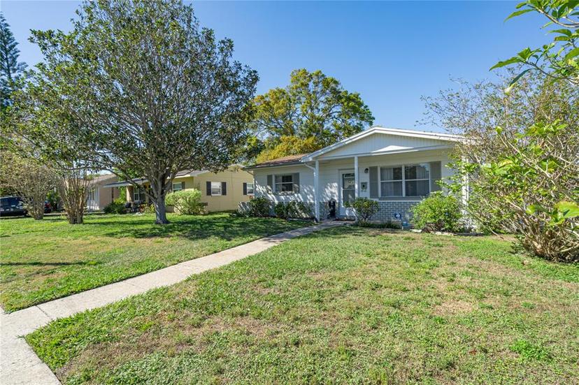 Picture of 5221 4Th Avenue N, St Petersburg FL 33710