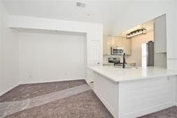 Picture of 9093 Lee Vista Boulevard Unit 905, Orlando, FL 32829
