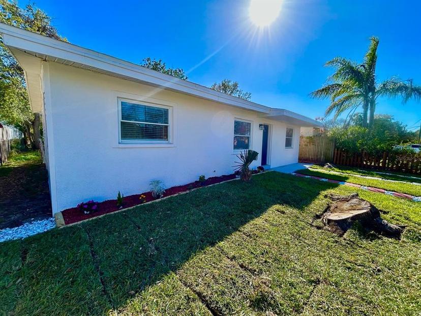 Picture of 4120 72Nd Avenue N, Pinellas Park FL 33781