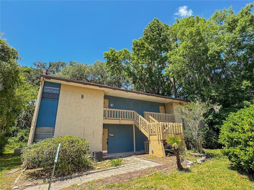 Picture of 2811 SW Archer Road Unit C18, Gainesville FL 32608