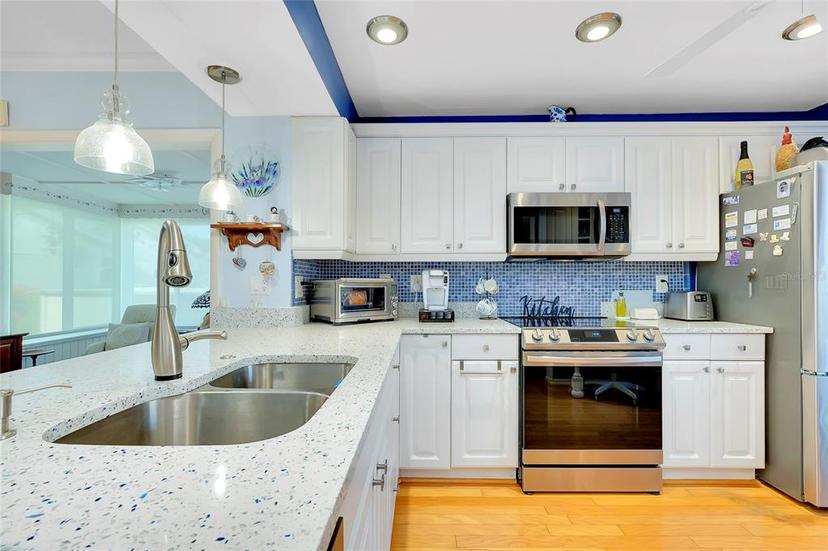 Picture of 838 Bird Bay Way Unit 114, Venice FL 34285