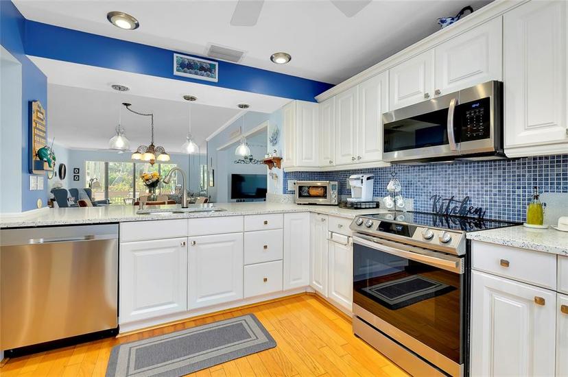 Picture of 838 Bird Bay Way Unit 114, Venice FL 34285