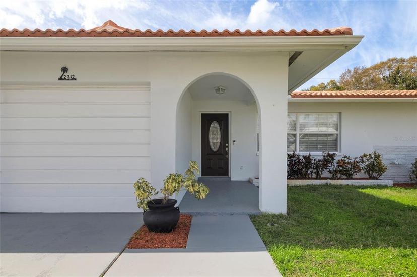 Picture of 2312 Tudor Lane, Clearwater FL 33763