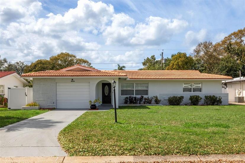 Picture of 2312 Tudor Lane, Clearwater FL 33763
