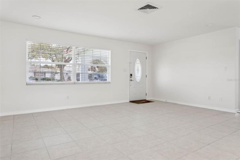 Picture of 2312 Tudor Lane, Clearwater FL 33763