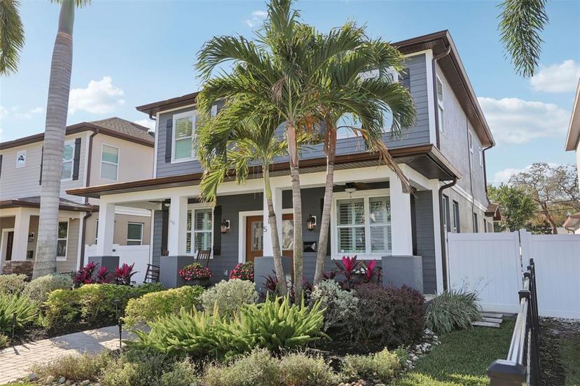 Picture of 518 33Rd Avenue N, St Petersburg FL 33704
