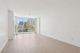Picture of 322 E Central Boulevard Unit 606, Orlando, FL 32801