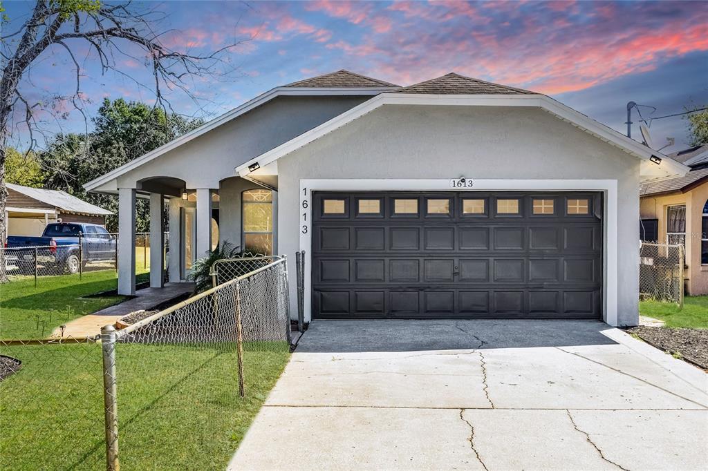 Picture of 1613 N Lakewood Avenue, Ocoee, FL 34761