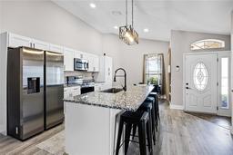 Picture of 1613 N Lakewood Avenue, Ocoee, FL 34761