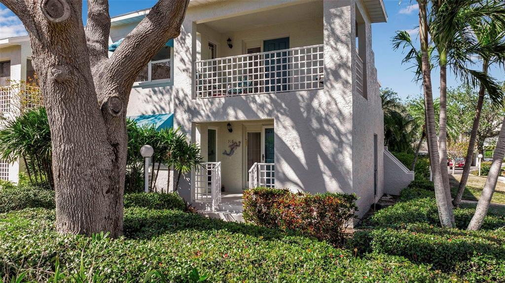 Picture of 318 108Th St W Unit 318, Bradenton, FL 34209
