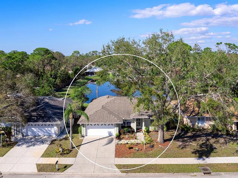 Picture of 4627 Breezy Pines Boulevard, Sarasota FL 34232