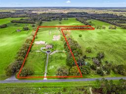 Picture of 17511 SE 30Th Street, Morriston, FL 32668