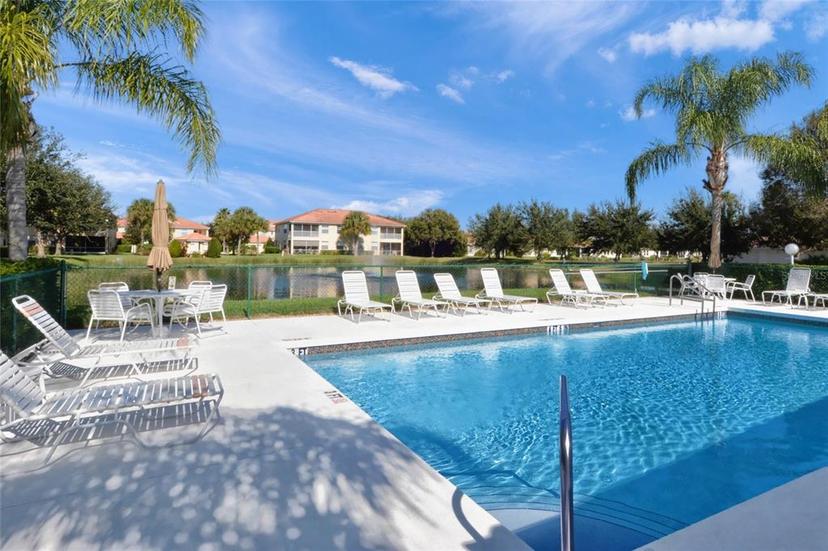 Picture of 203 Casa Del Lago Way Unit 203, Venice FL 34292