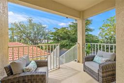 Picture of 203 Casa Del Lago Way Unit 203, Venice, FL 34292