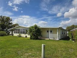Picture of 9 Edinburgh Drive, Haines City, FL 33844