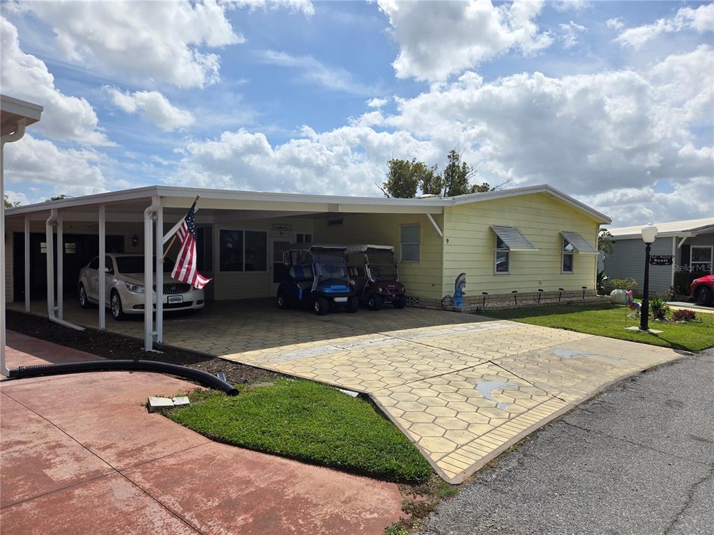 Picture of 9 Edinburgh Drive, Haines City, FL 33844