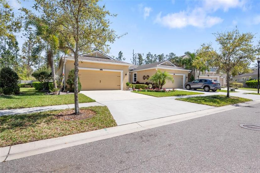 Picture of 11714 Wrought Pine Loop, Riverview FL 33569