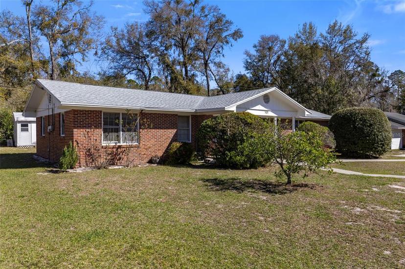 Picture of 504 NW 37Th Place, Gainesville FL 32609