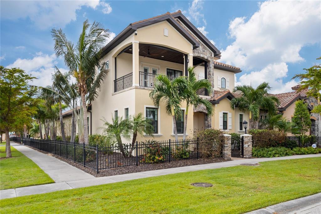 Picture of 158 E Tampa Avenue, Venice, FL 34285