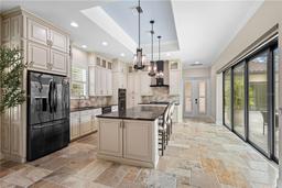 Picture of 158 E Tampa Avenue, Venice, FL 34285