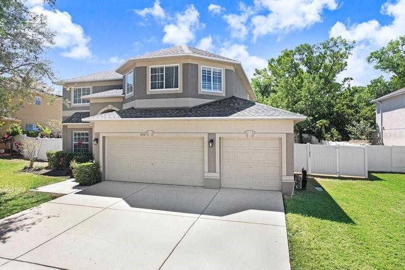 Picture of 2712 Avon River Drive, Valrico FL 33596