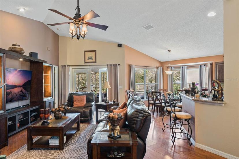 Picture of 3655 Seminole Drive, Orlando FL 32812