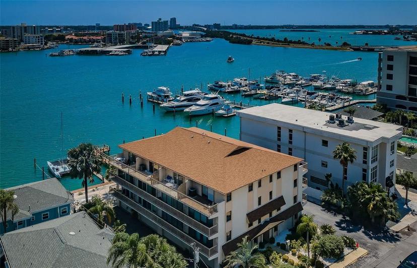 Picture of 479 E Shore Dr Unit 8, Clearwater FL 33767