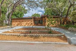 Picture of 1301 45Th Avenue N, St Petersburg, FL 33703