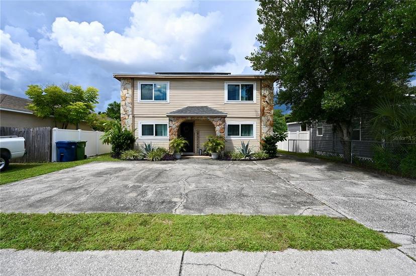 Picture of 1604 E Waters Avenue, Tampa FL 33604