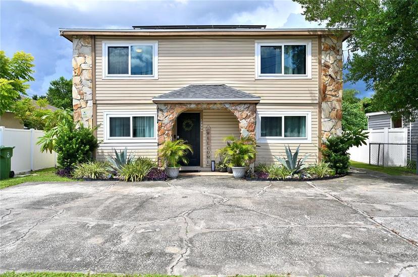 Picture of 1604 E Waters Avenue, Tampa FL 33604