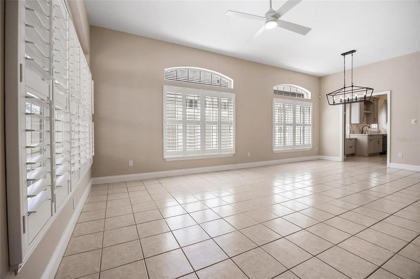 Picture of 8426 Foxworth Circle Unit 44, Orlando FL 32819
