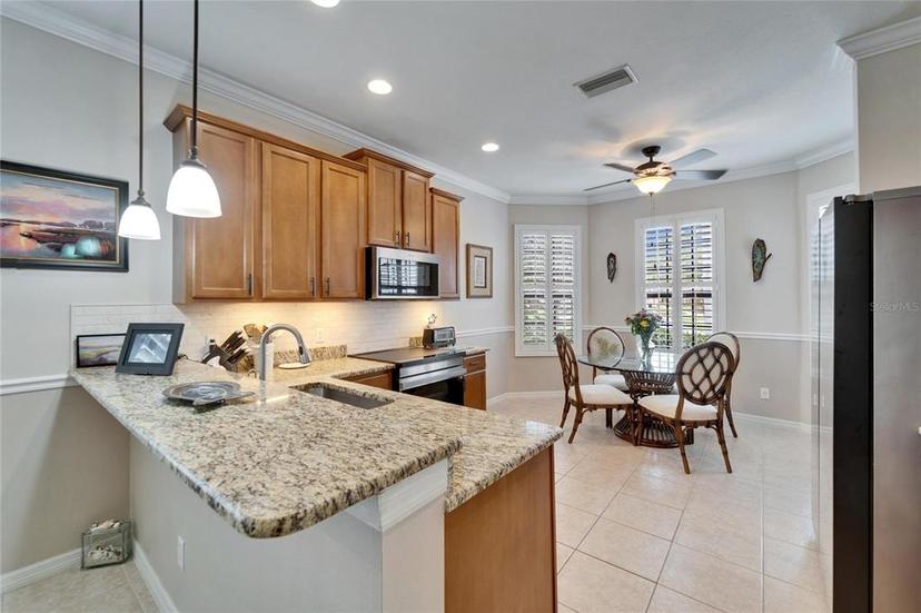 Picture of 5817 Hidden Falls Lane, Apollo Beach FL 33572