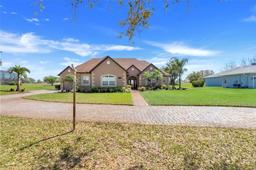 Picture of 10544 Spring Lake Drive, Clermont, FL 34711