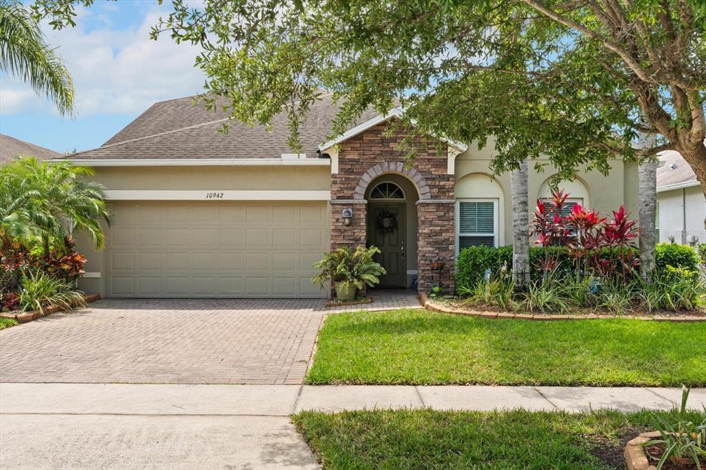 Picture of 10942 High Bush Court, Orlando, FL 32825