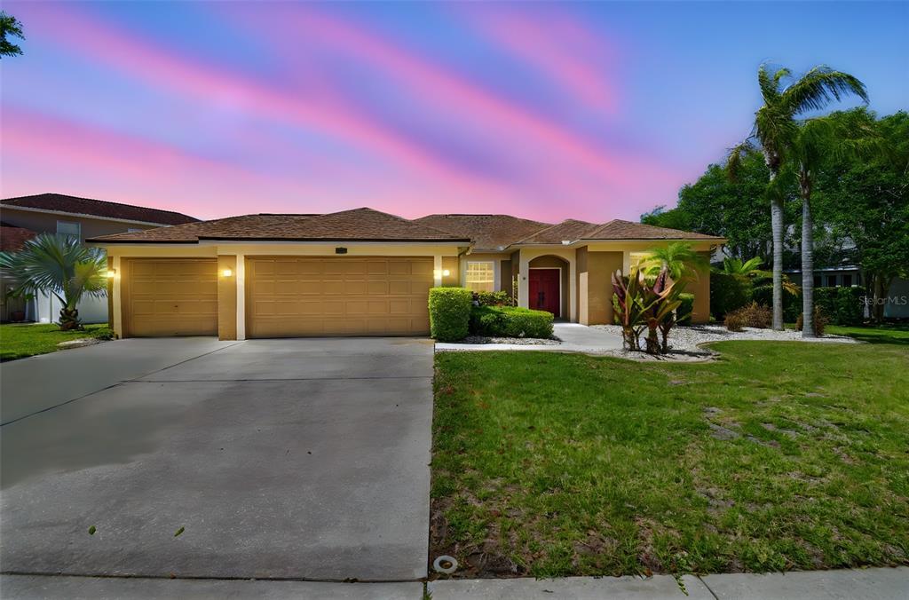 Picture of 9117 Brindlewood Drive, Odessa, FL 33556