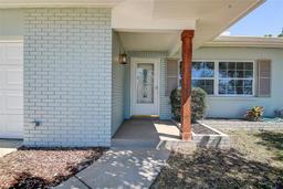 Picture of 10915 Hammock Drive, Largo, FL 33774